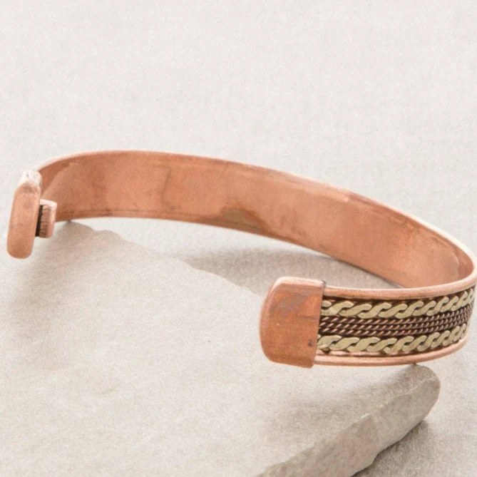 Eternal Knot Magnetic Copper Bracelet - Image 3