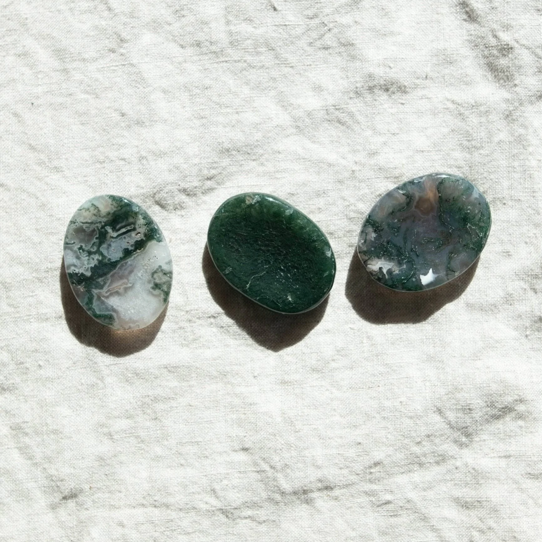 Moss Agate Worry Stone - Image 2